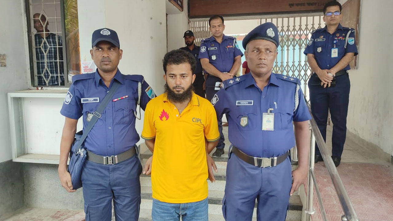 সাভারে বাঁশঝাড়ে নিয়ে অন্তঃসত্ত্বা স্ত্রীকে হত্যা করেন স্বামী